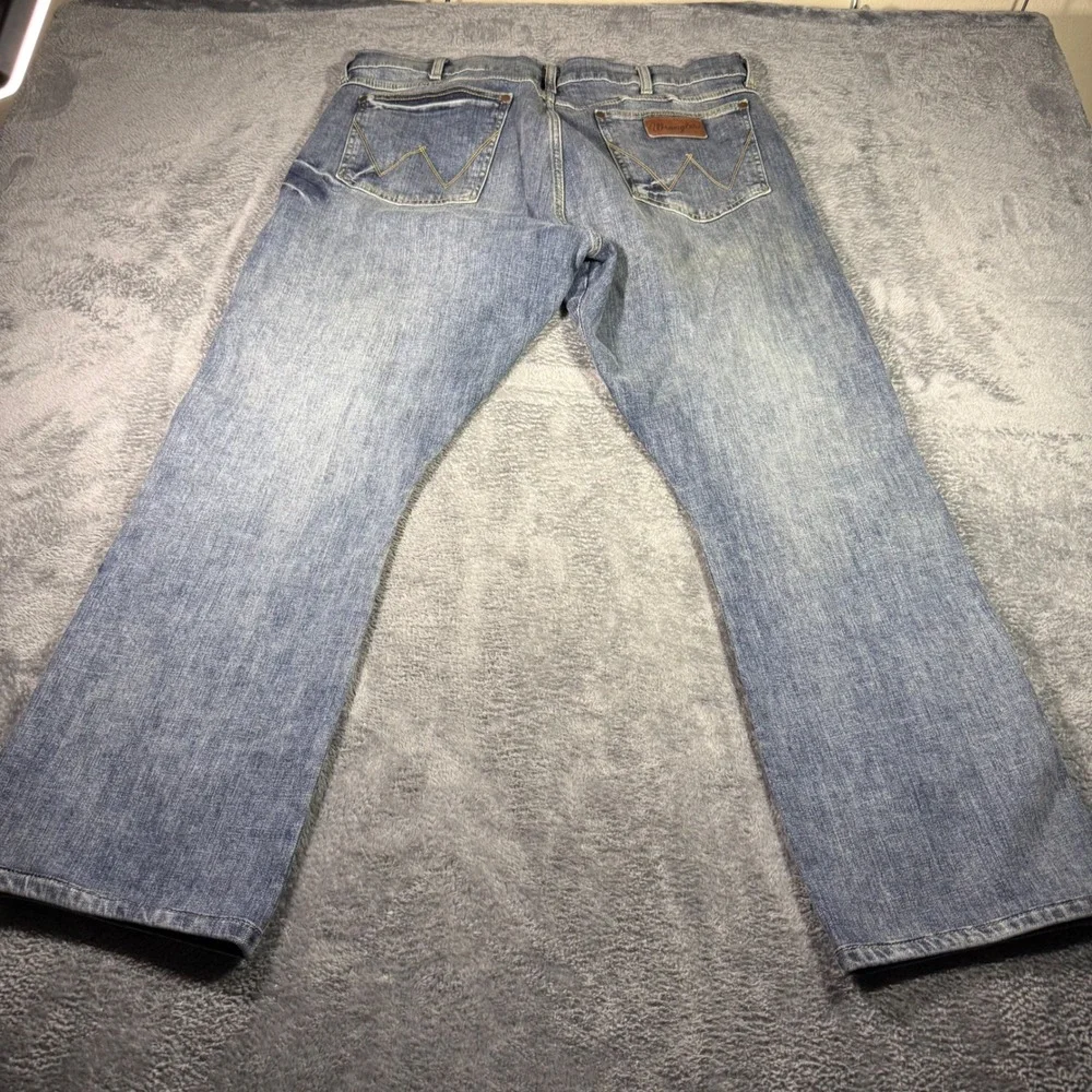 Wrangler Retro Slim Boot Men Medium Wash Blue Denim Jeans W36 L29 Bootcut